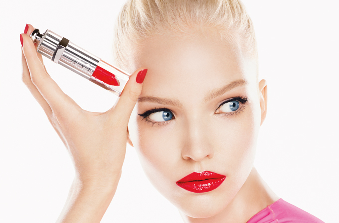 dior 2 - Dior Addict Fluid Stick, un hibrid all-in-one pentru buze