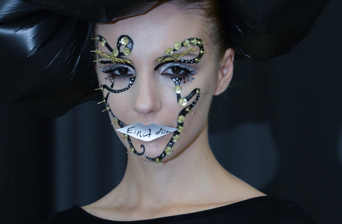 einat dan workshop - Einat Dan: 'Poti crea ceva din orice.'