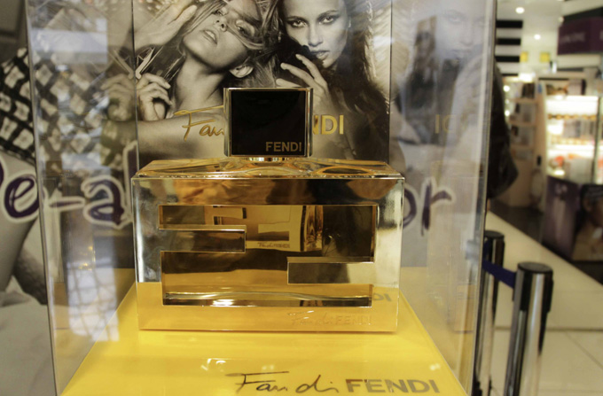 Lansarea parfumului Fan di Fendi in Romania