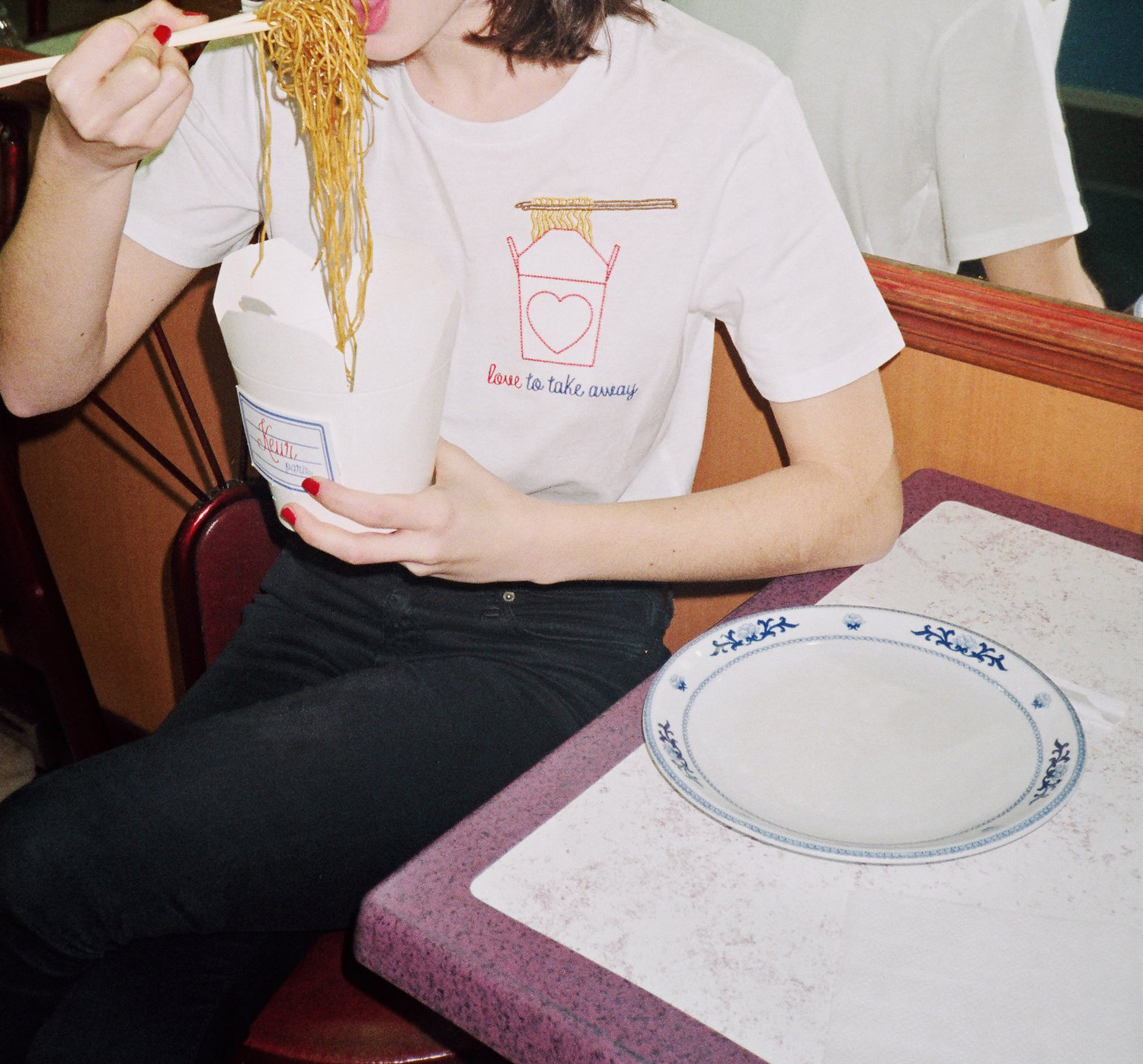 Keur Paris tricouri brodate Amour Food 1 - Inimi brodate