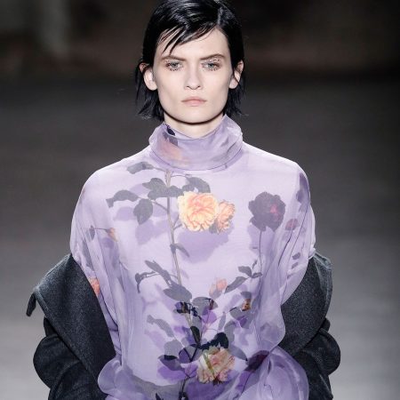 Florile, mereu prezente pe scena tendintelor