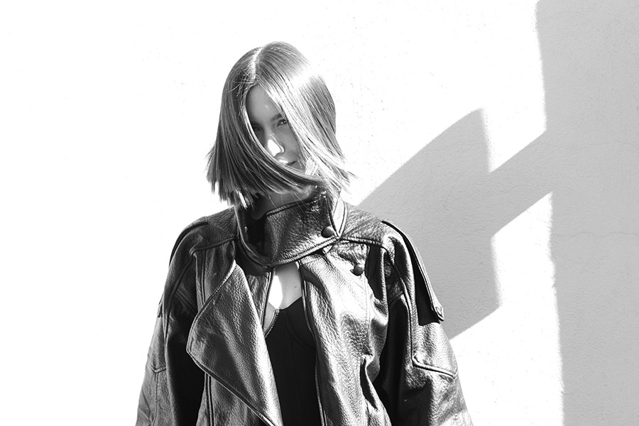 Alessia Nastase Fotografii Andreea Macri 6 - Alessia Nastase. From Parsons with love.