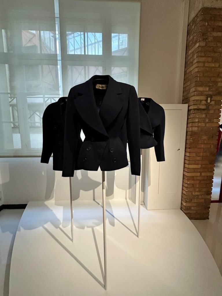 Expozitia Azzedine Alaia si Christian Dior Haute Couture 38 1 - Azzedine Alaia & Christian Dior, two masters of haute couture