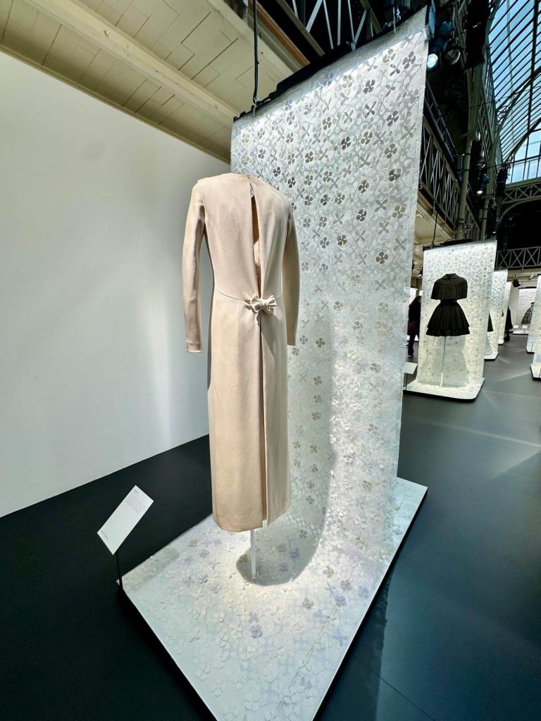 Expozitia Azzedine Alaia si Christian Dior Haute Couture 43 - Azzedine Alaia & Christian Dior, two masters of haute couture