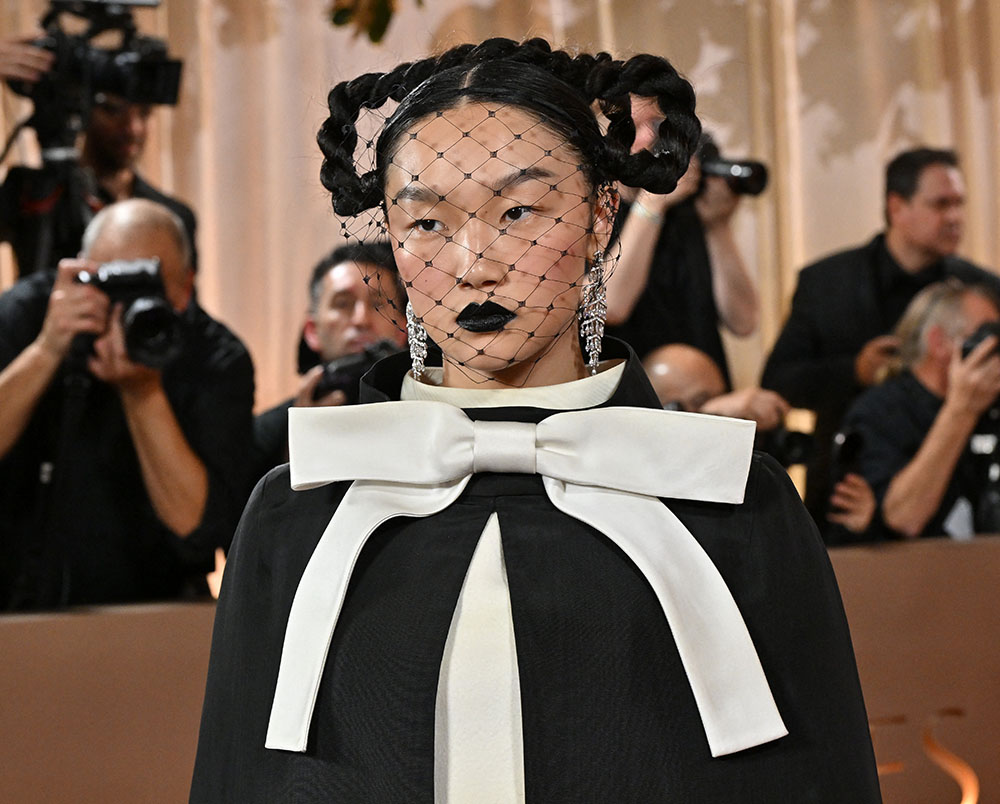 beauty looks. machiaje si coafuri inspiratie pentru 2026 1 - Coafuri si machiaje de ocazie. Inspiratie pentru 2026.