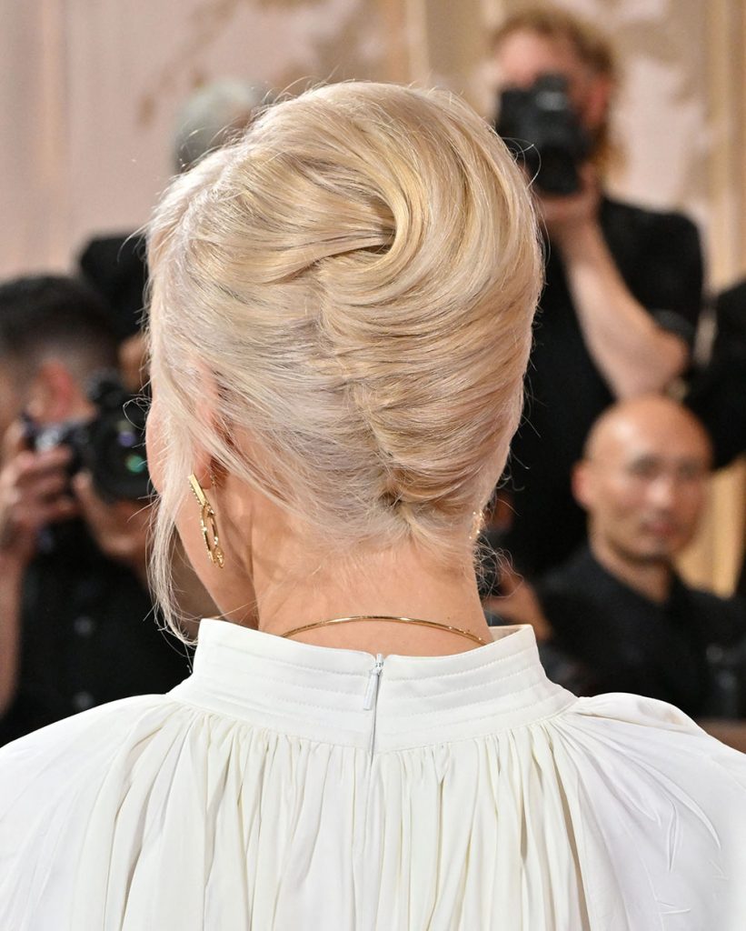 beauty looks. machiaje si coafuri inspiratie pentru 2026 2 - Coafuri si machiaje de ocazie. Inspiratie pentru 2026.