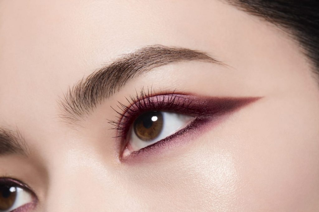 chanel ma2025 css 0011 rgb jpeg haute definition 1 LD - Chanel Rouge Noir. 30 de ani de poveste & un nou capitol.