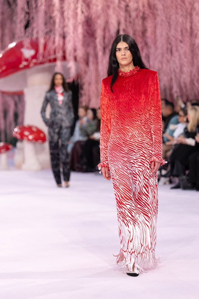 De pe catwalk pe covorul rosu 7 rochii din colectiile haute couture pentru primavara vara 2026 Chanel - De pe catwalk pe covorul rosu. 7 rochii din colectiile haute couture pentru primavara-vara 2026.