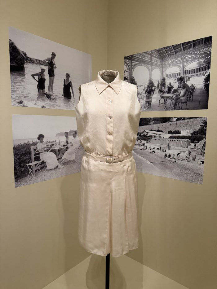 Istoria modei din Antichitate pana in prezent Moda in anii 20 Chanel - Istoria modei din Antichitate pana in prezent