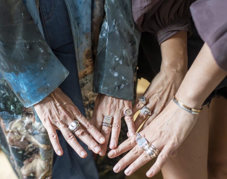 Madeleine Artisan Jeweler X Noemi Meilman La Victoire La Liberation Foto Andreea Macri - Inelele de divort & inelele pentru toate victoriile personale