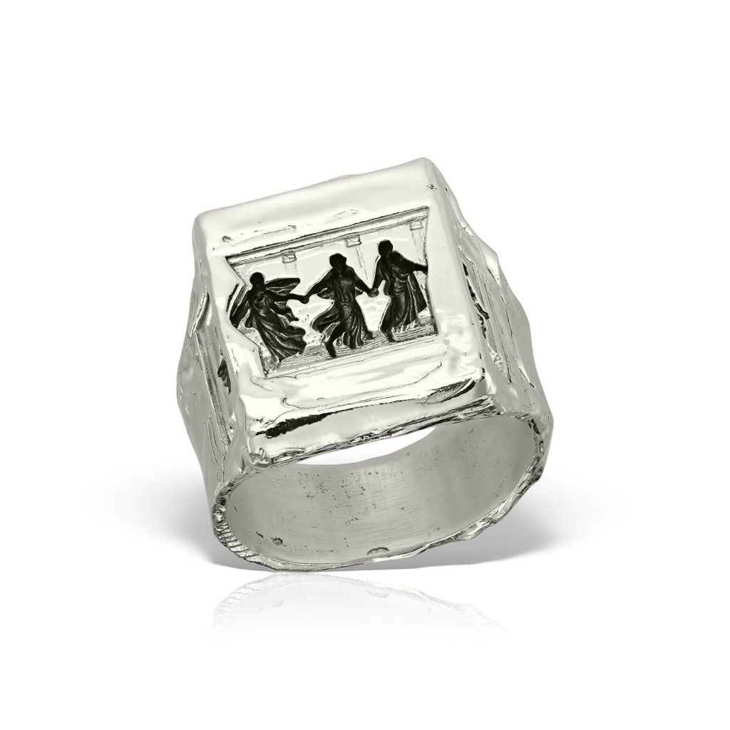 Madeleine x Noemi Meilman Inelele de divort si alte victorii personale La Liberation La Victoire 12 - Inelele de divort & inelele pentru toate victoriile personale