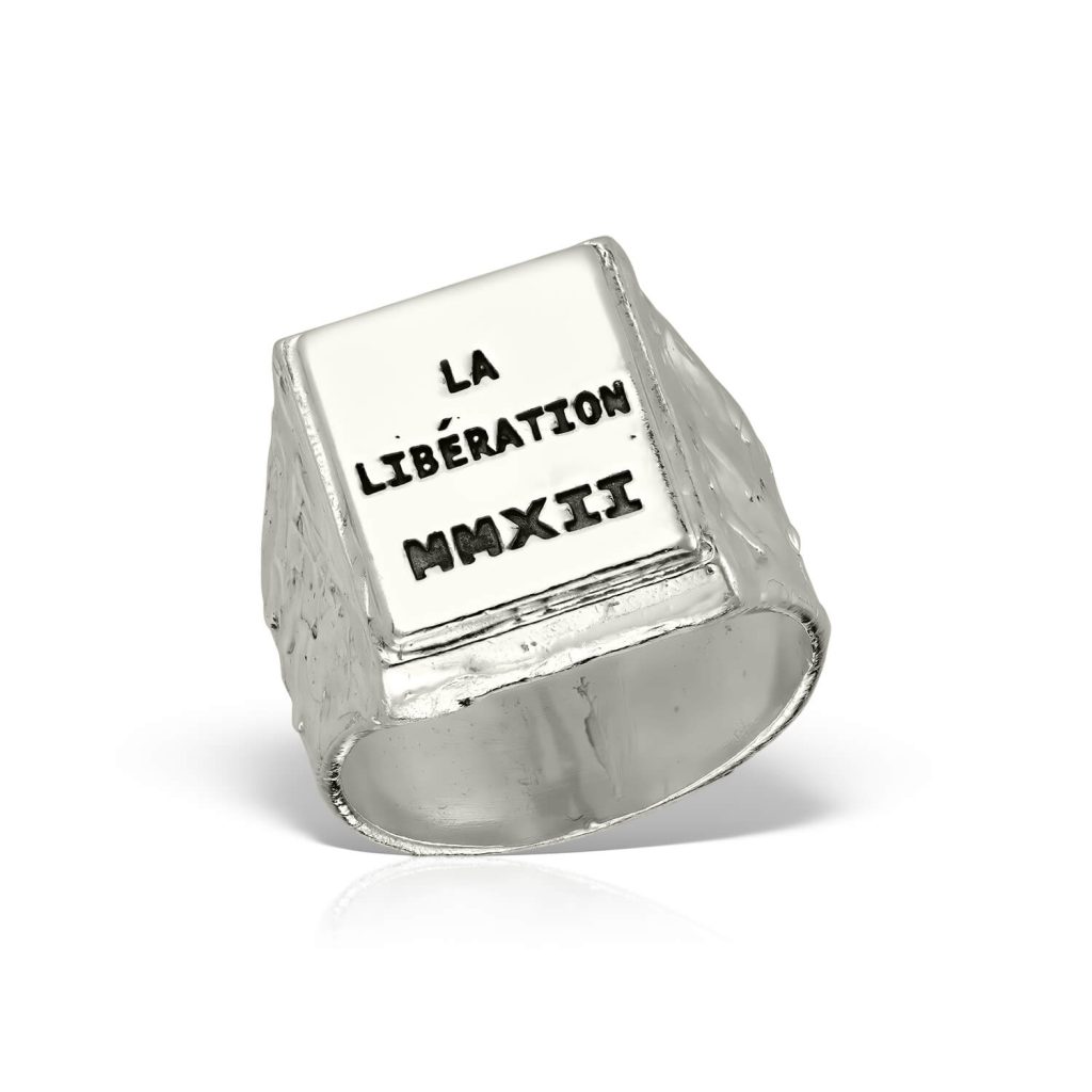 Madeleine x Noemi Meilman Inelele de divort si alte victorii personale La Liberation La Victoire 4 - Inelele de divort & inelele pentru toate victoriile personale