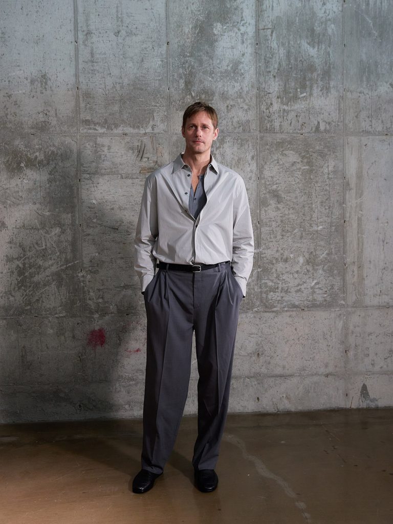 COS SS26 ALEXANDER SKARSGARD 01 - Show-ul COS SS 2026 de la Seul, inspiratie de pe podium si din public