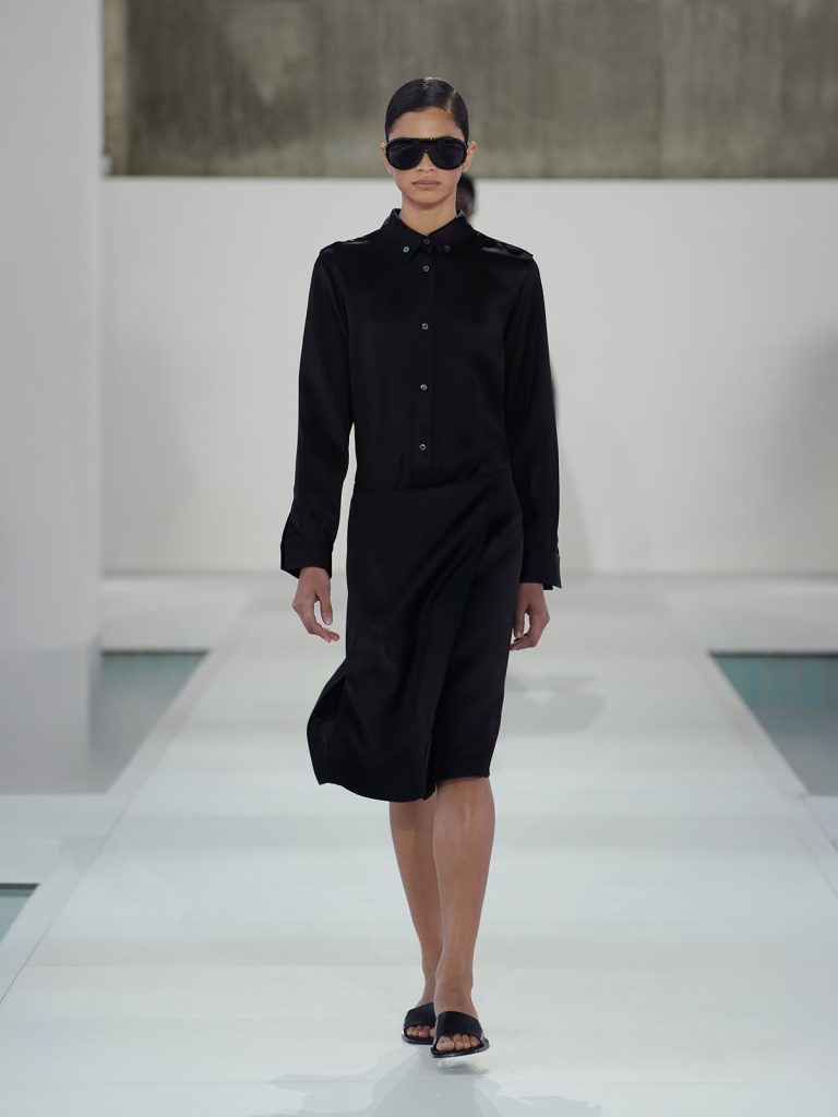 COS SS26 LOOK 31 - Show-ul COS SS 2026 de la Seul, inspiratie de pe podium si din public
