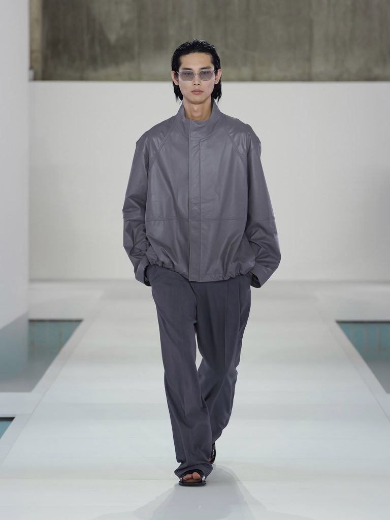 COS SS26 LOOK 36 - Show-ul COS SS 2026 de la Seul, inspiratie de pe podium si din public