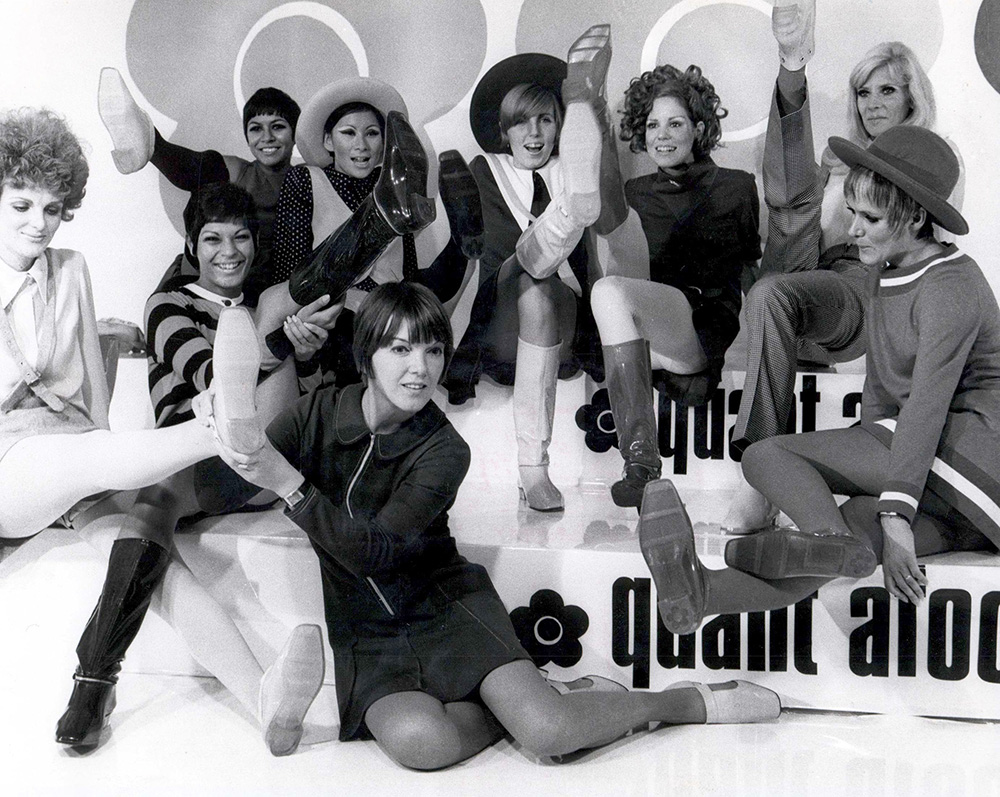 Mary Quant la lansarea unei colectii Quant Afoot in 1967