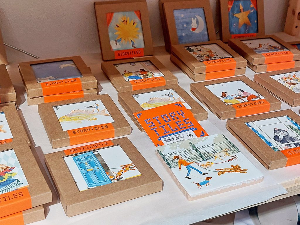 Faianta cu imagini deosebite StoryTiles