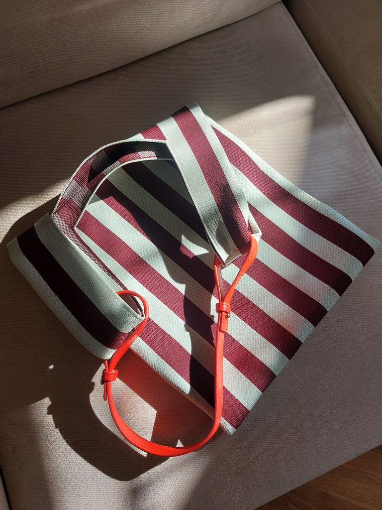 Geanta in dungi Sticky Sis