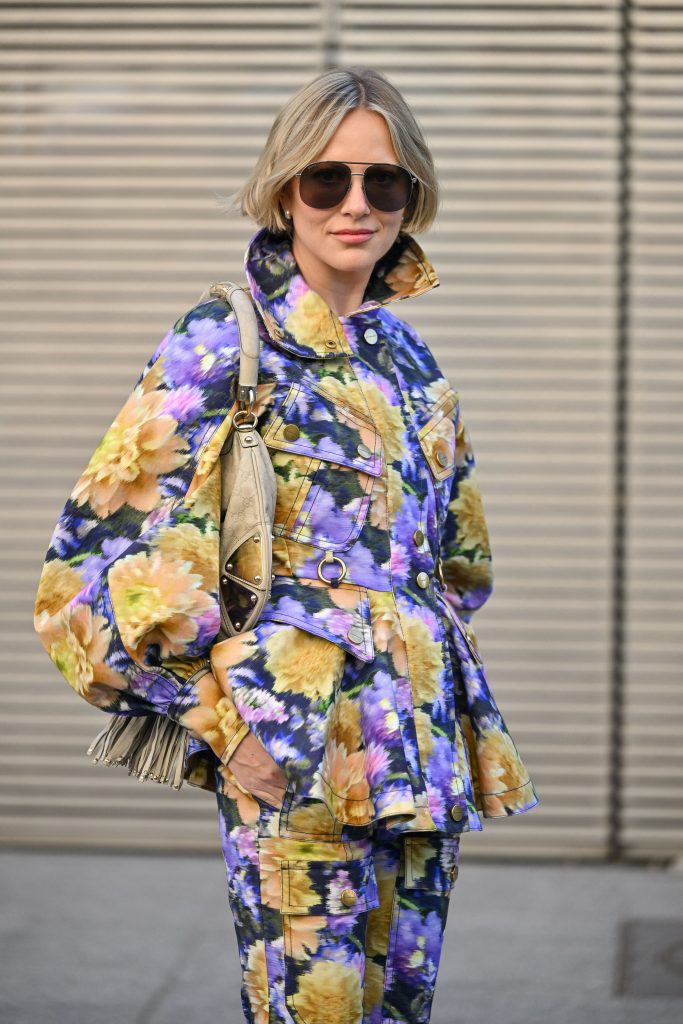 hepta 8750221 - Tunsoarea bob. Interpretarile care o pastreaza mereu in trend.