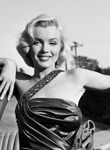 moda anilor 50 marilyn monroe style icon - Moda anilor '50 – Istorie, caracteristici si designeri