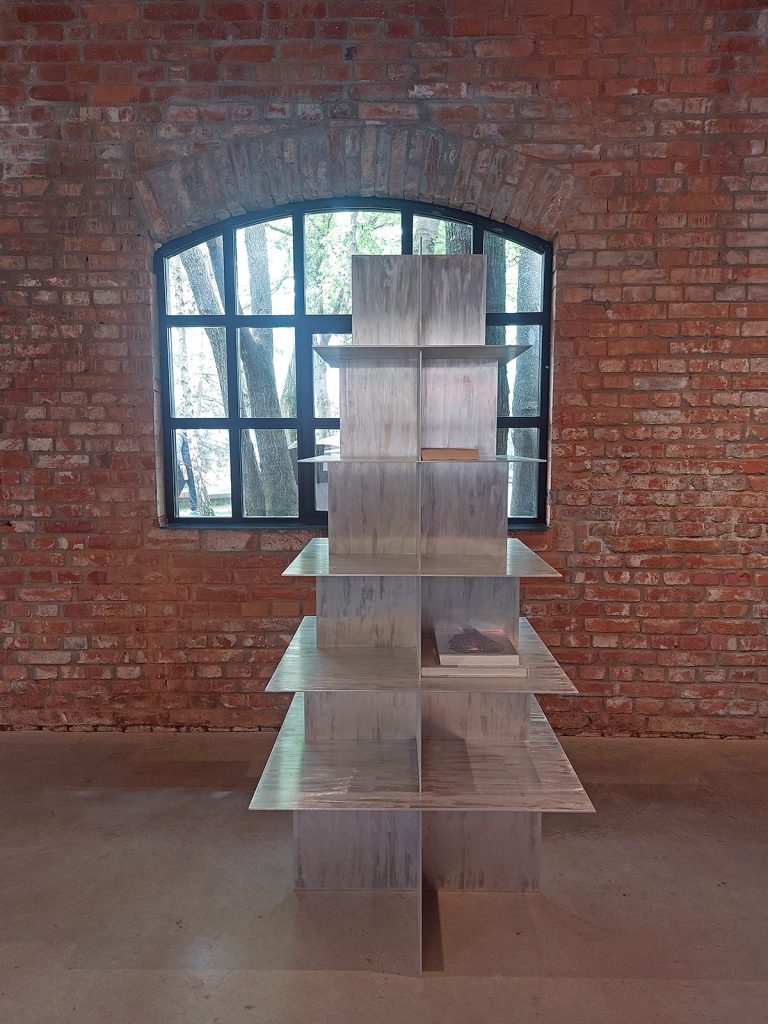 RAD Art Fair 2026 Expozitia de design Radical Domesticity Muromuro Studio 5 Wendy Andreu si Bram Vanderbeke - Radical Domesticity. Expozitie de design, curatoriata de Muromuro Studio la RAD Art Fair 2026.