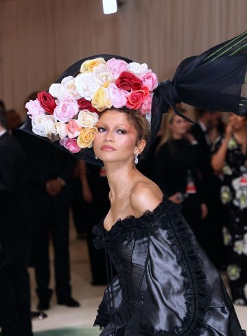 fashion icon zendaya si stilul ei vestimentar met gala 2024 - Zendaya & stilul ei vestimentar, croit in jurul ei si al personajelor pe care le interpreteaza