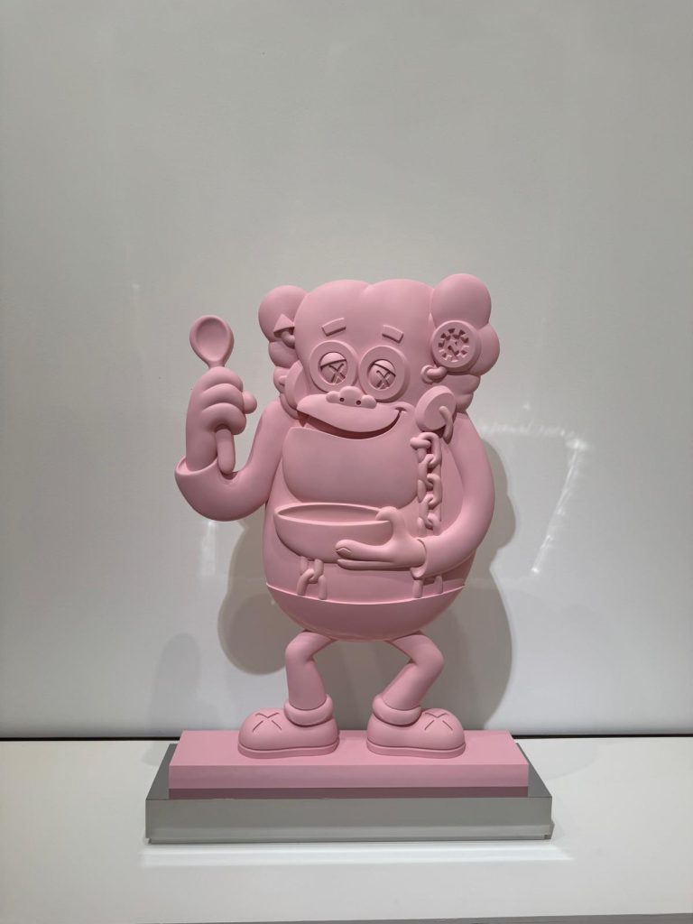 KAWS Art Comix la Albertina Modern cand benzile desenate intra in muzeu 20 1 - KAWS: Art & Comix la Albertina Modern – cand benzile desenate intra in muzeu