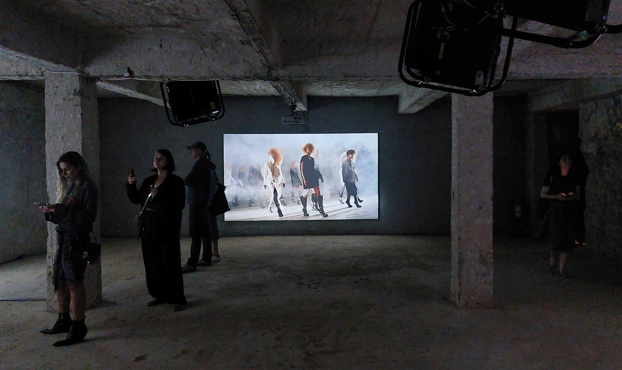 The Outsider Andreea Macri expozitie Bucharest Design Festival 2026 14 - The Outsider. Andreea Macri. 13 ani de fotografie de moda intr-o expozitie.