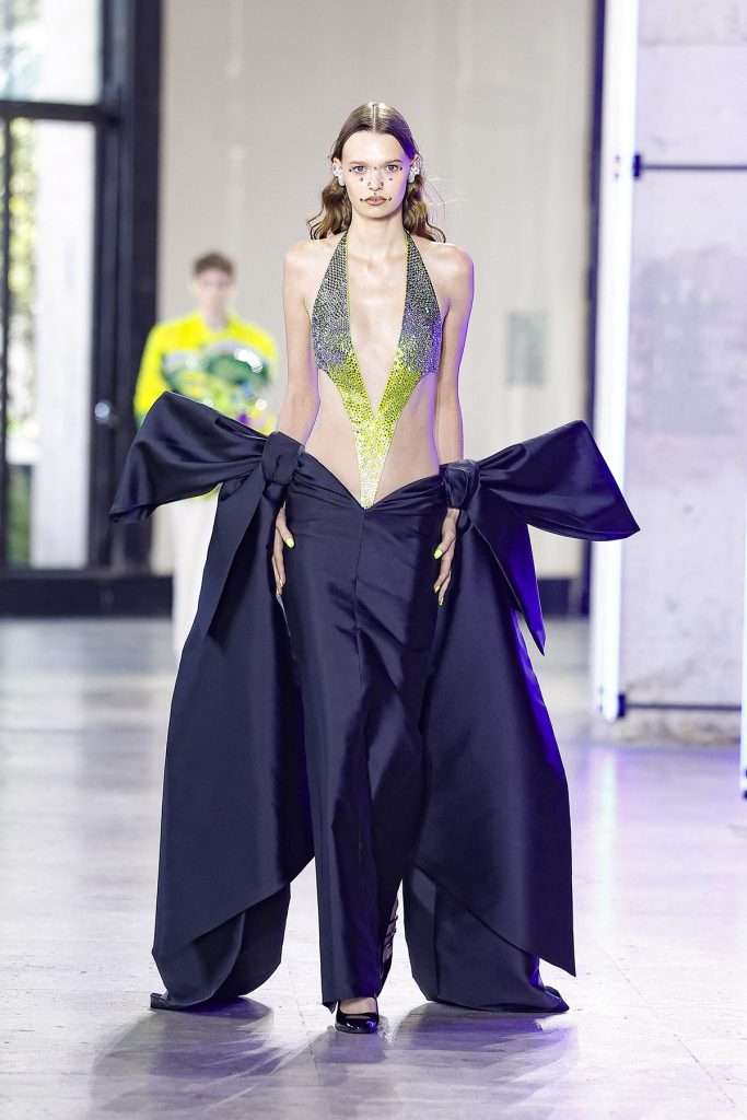 10 rochii haute couture pentru toamna iarna 2026 De pe catwalk pe covorul rosu Germanier - 10 rochii haute couture toamna-iarna 2026. De pe catwalk pe covorul rosu.
