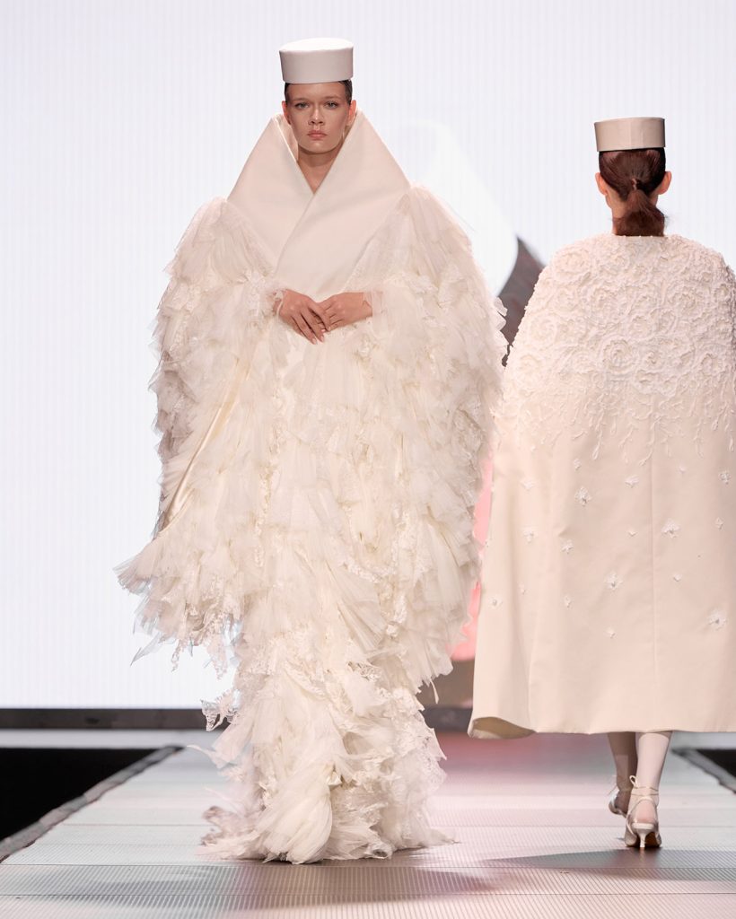 ANGHEL MIHAI CRISTIAN UAD FASHION Raluca Ciornea.3 1 - Colectiile de la UAD Gala pe care le-as purta. Si de ce. O cronica foarte personala.