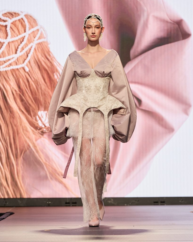 BARA PATRICIA UAD FASHION Raluca Ciornea5 - Colectiile de la UAD Gala pe care le-as purta. Si de ce. O cronica foarte personala.