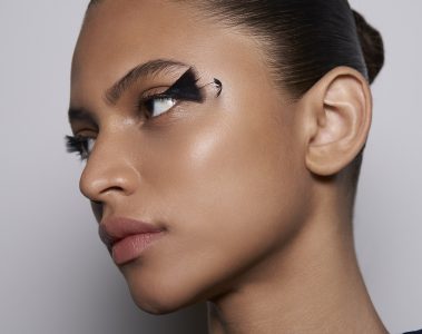 Machiaj purtat pe podiumul Chanel Haute Couture toamna-iarna 2026