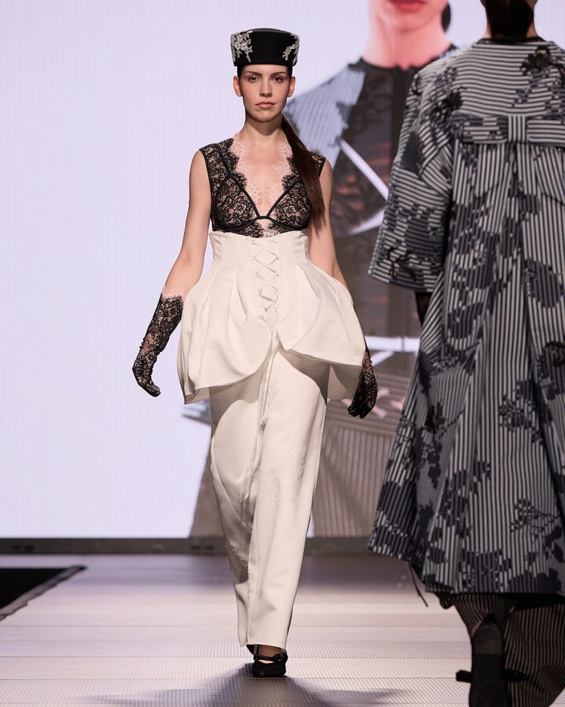 CIRLIG ANDA UAD FASHION Raluca Ciornea5 - UAD Fashion 2026. 36 de colectii prezentate pe acelasi podium.