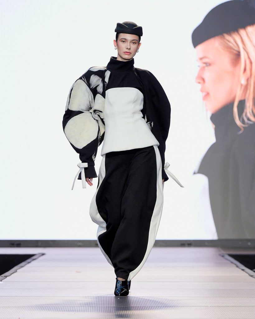 COSTIN DANIELA UAD FASHION Raluca Ciornea5 - UAD Fashion 2026. 36 de colectii prezentate pe acelasi podium.