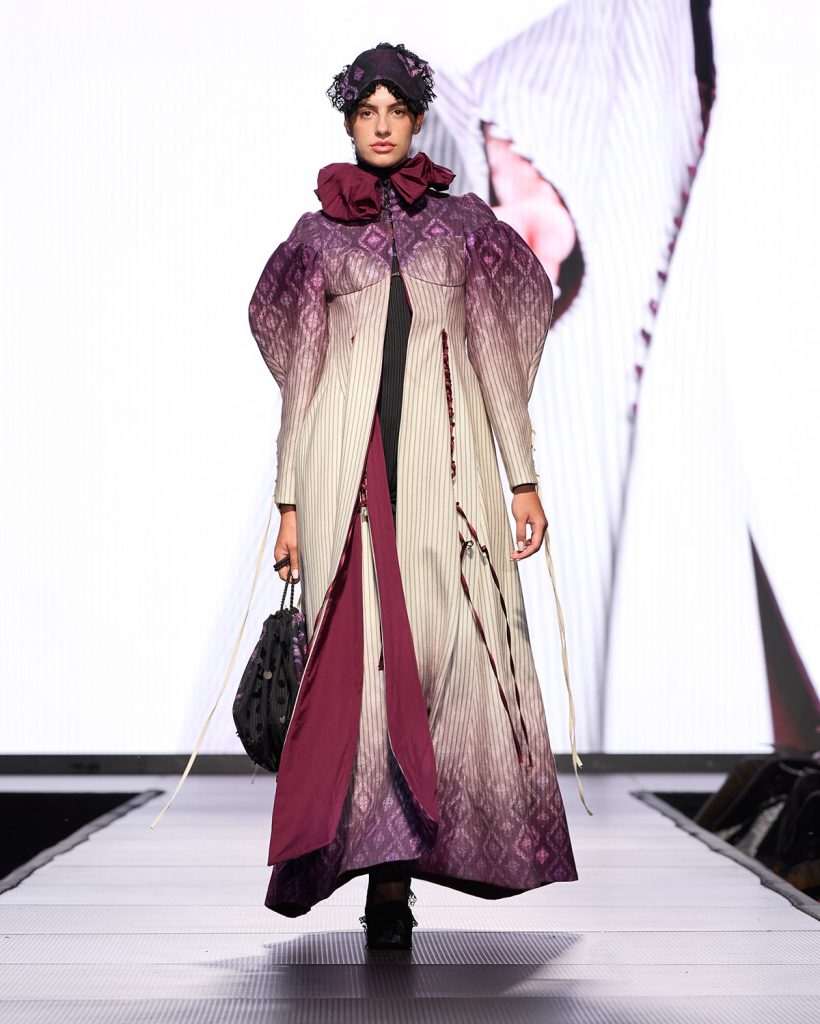 COTFAS IOANA UAD FASHION Raluca Ciornea5 - UAD Fashion 2026. 36 de colectii prezentate pe acelasi podium.