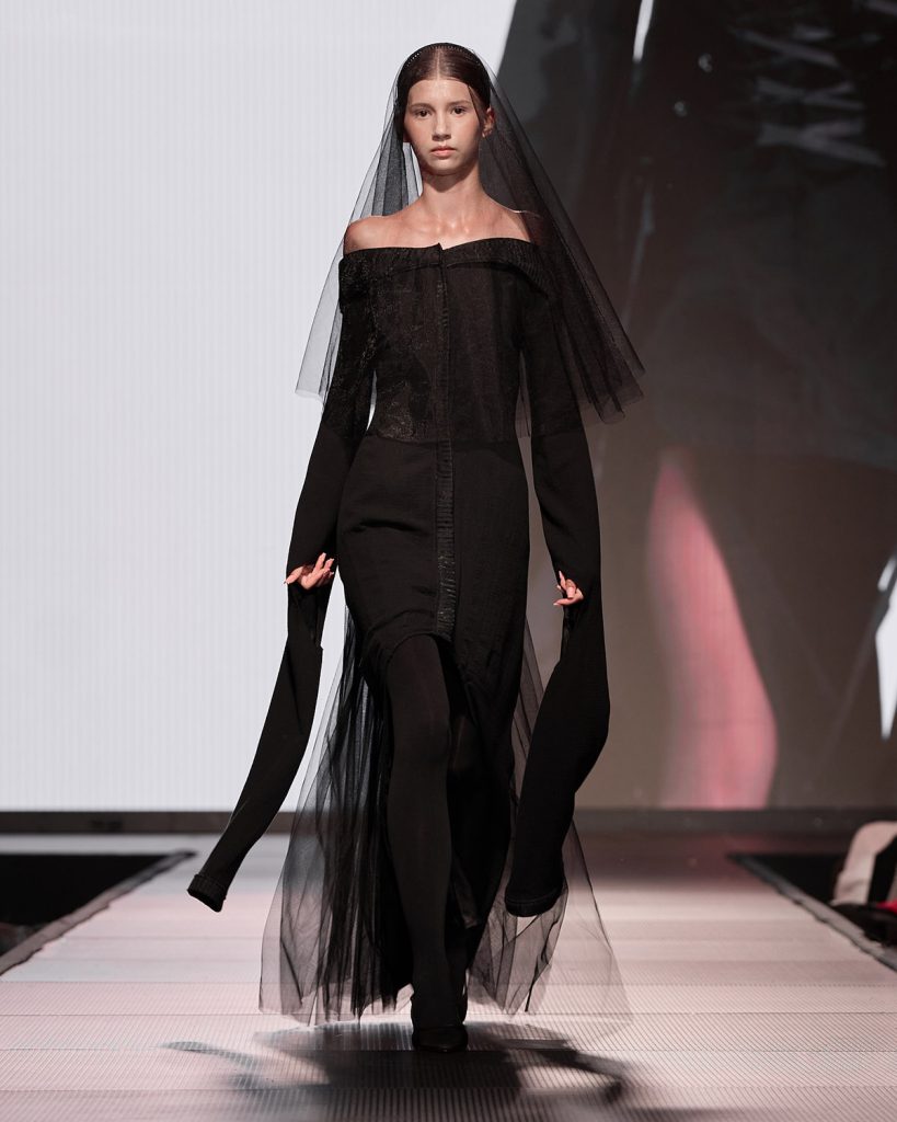 GODZIN LETITIA UAD FASHION Raluca Ciornea5 - UAD Fashion 2026. 36 de colectii prezentate pe acelasi podium.
