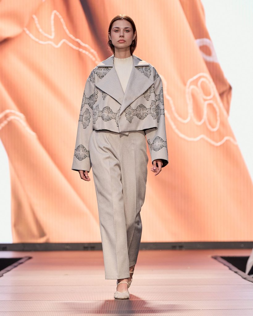 KEDVES BORBALA UAD FASHION Raluca Ciornea5 - UAD Fashion 2026. 36 de colectii prezentate pe acelasi podium.