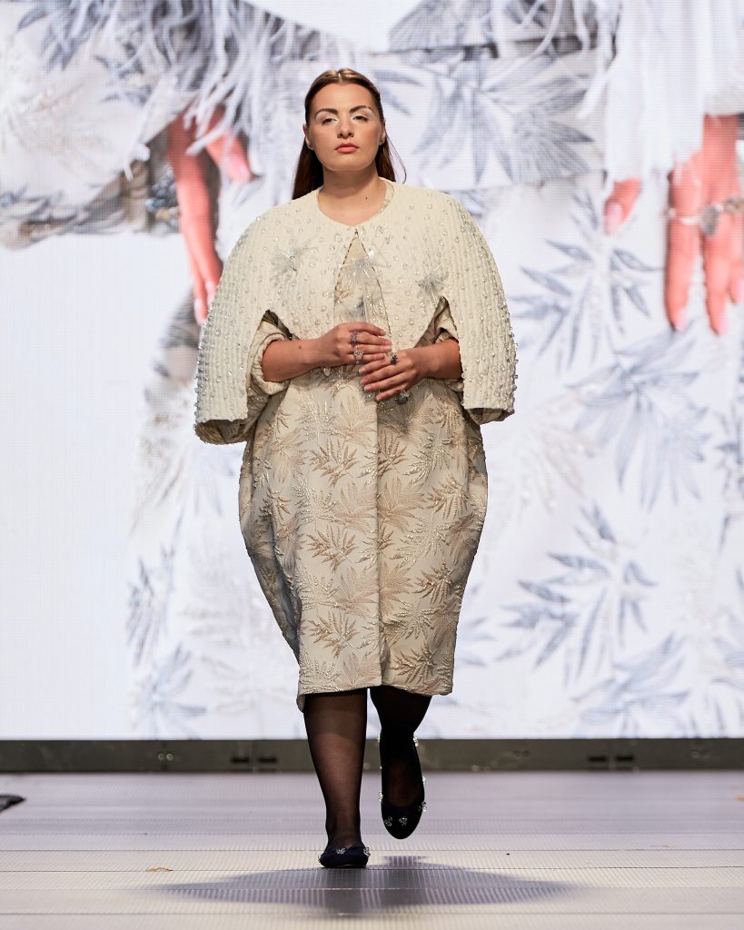 KUTI EMILIA UAD FASHION Raluca Ciornea5 - Colectiile de la UAD Gala pe care le-as purta. Si de ce. O cronica foarte personala.