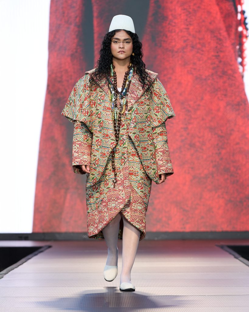 RAMIREZ RODRIGUES ALEJANDRA UAD FASHION Raluca Ciornea.3 - Colectiile de la UAD Gala pe care le-as purta. Si de ce. O cronica foarte personala.