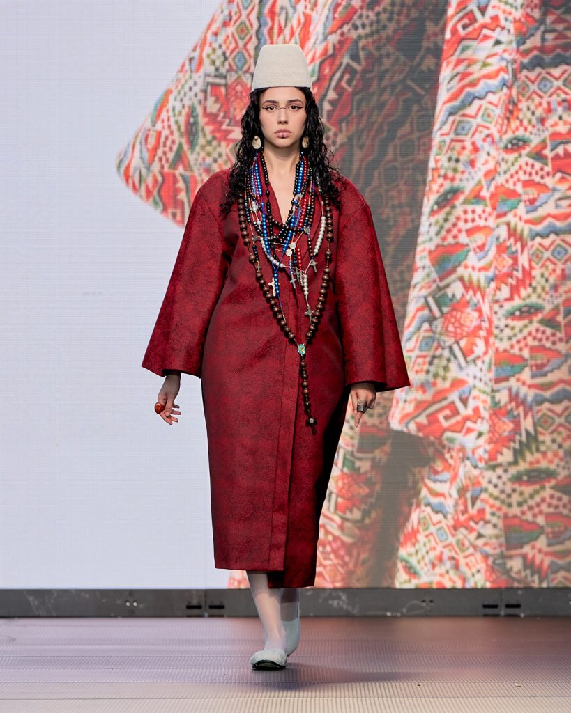 RAMIREZ RODRIGUES ALEJANDRA UAD FASHION Raluca Ciornea.5 - UAD Fashion 2026. 36 de colectii prezentate pe acelasi podium.