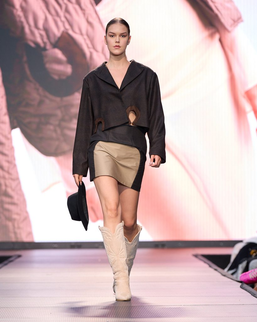 RUS MARIA UAD FASHION Raluca Ciornea5 - UAD Fashion 2026. 36 de colectii prezentate pe acelasi podium.
