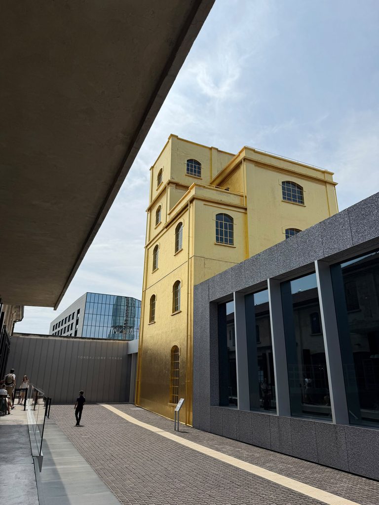 Fondazione Prada Milano un muzeu al ideilor 15 - Fondazione Prada Milano: un muzeu al ideilor
