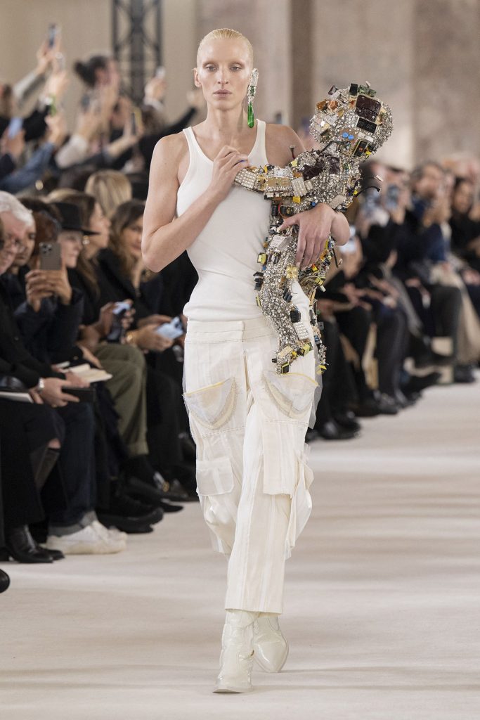 Geniul Schiaparelli Daniel Roseberry 12 - Geniul Schiaparelli: Daniel Roseberry