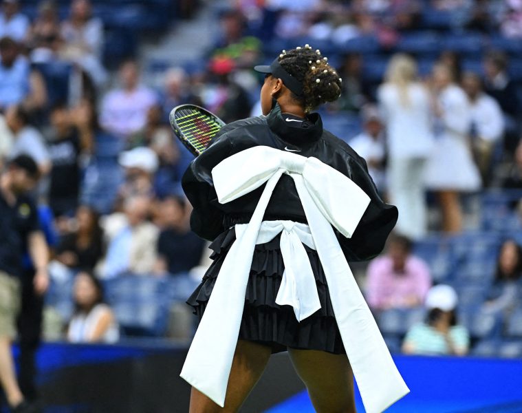 Moda in sport expresie si armura Naomi Osaka - Moda in sport, expresie si armura