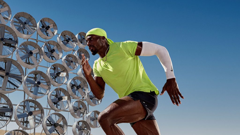 Nike AeroFIT o colectie de imbracaminte sportiva 3 - Tehnologia Aero-FIT de la Nike, un plus de respirabilitate pentru imbracamintea de alergare