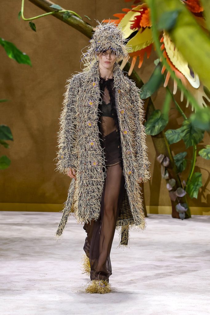 Tendinte prezentate in colectiile haute couture pentru toamna iarna 2026 Chanel 1 - Tendinte prezentate in colectiile haute couture pentru toamna-iarna 2026