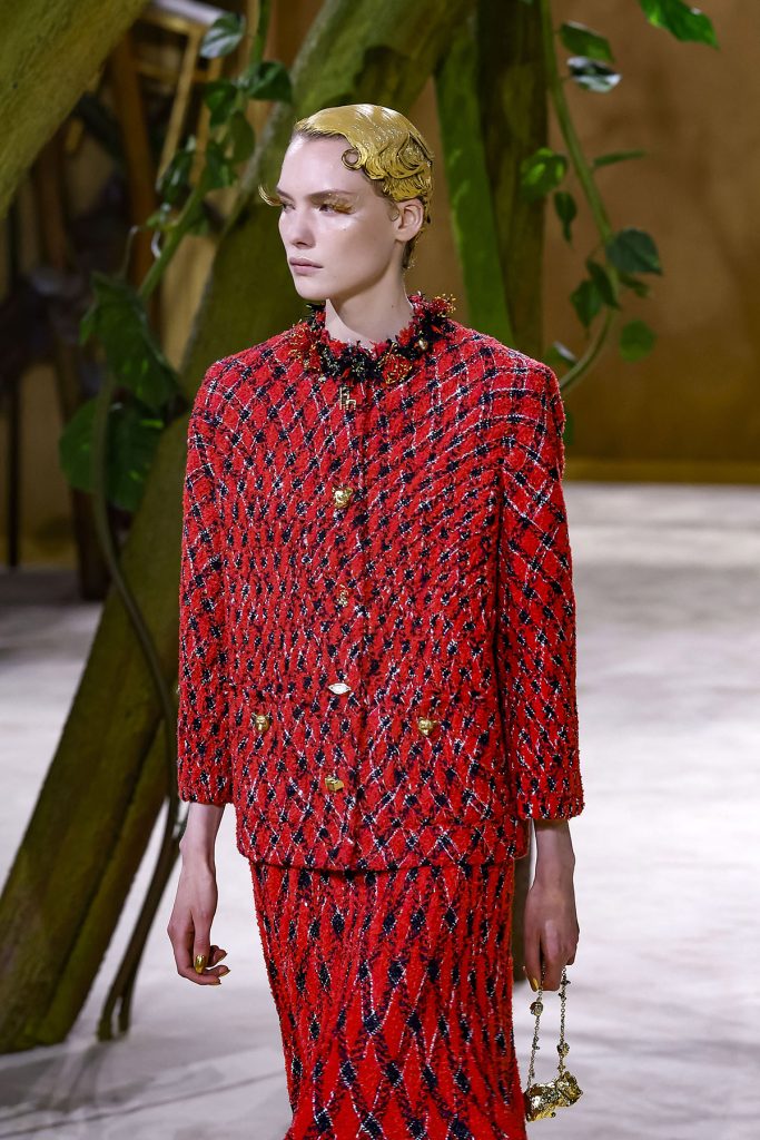Tendinte prezentate in colectiile haute couture pentru toamna iarna 2026 Chanel - Tendinte prezentate in colectiile haute couture pentru toamna-iarna 2026