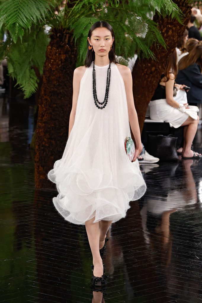 Tendinte prezentate in colectiile haute couture pentru toamna iarna 2026 Dior 2 - Tendinte prezentate in colectiile haute couture pentru toamna-iarna 2026
