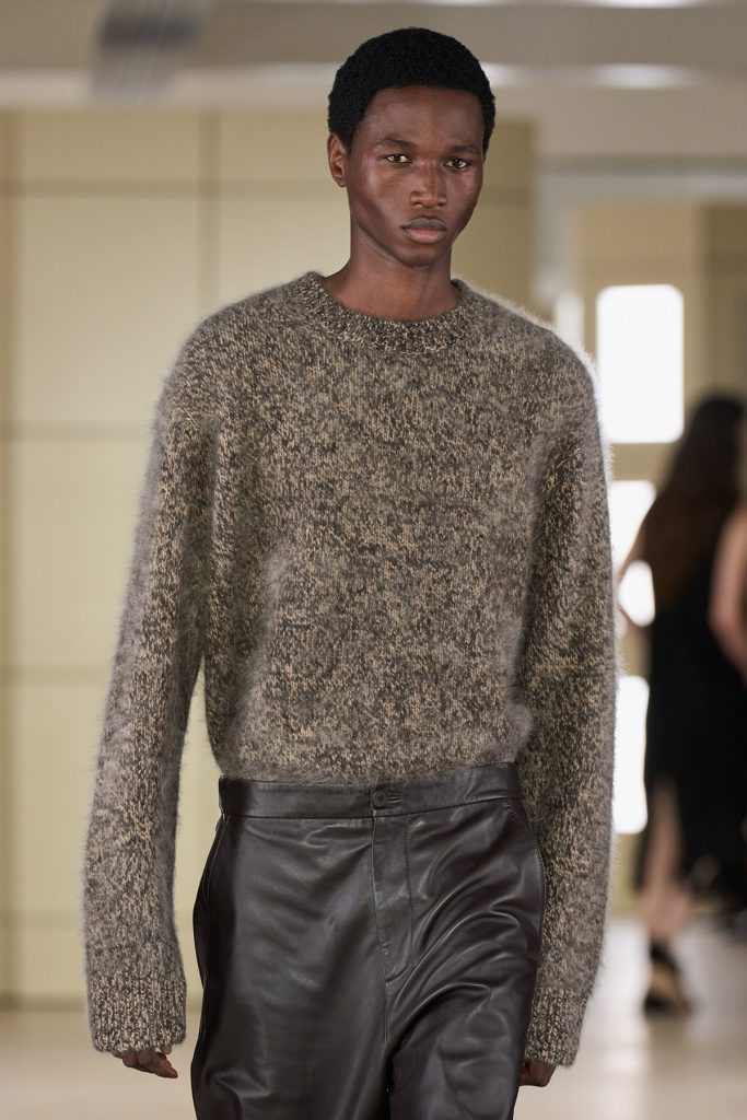 COS AW26 DETAILS 12 - Moda anilor ’20 reinterpretata in colectia COS toamna-iarna 2026