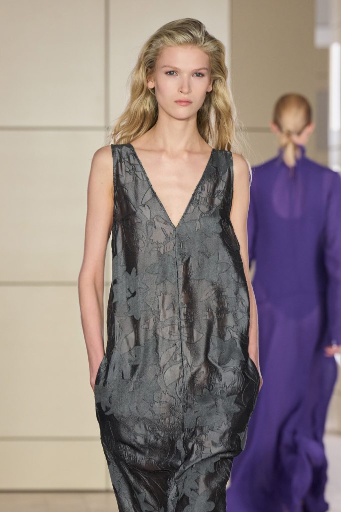 COS AW26 DETAILS 33 - Moda anilor ’20 reinterpretata in colectia COS toamna-iarna 2026